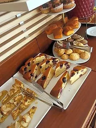 Hotel Irma 3*